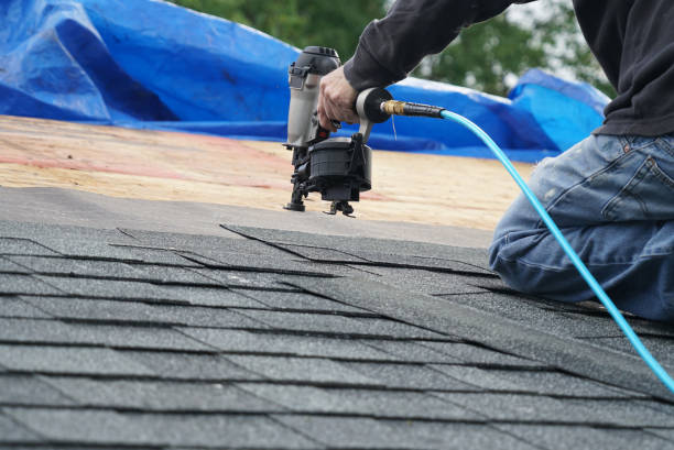 Best Commercial Roofing Services  in Hettinger, ND